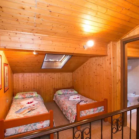 Sleeps 7 Casa de Férias