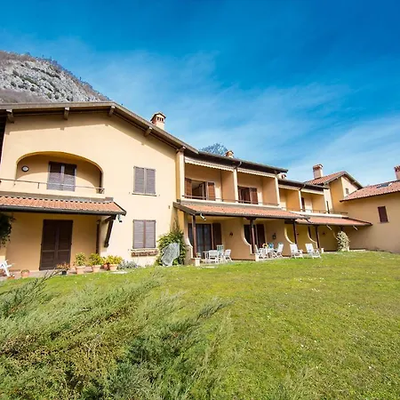 Sleeps 7
