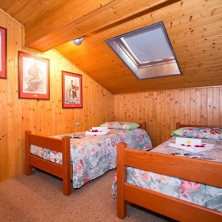 Casa de Férias Sleeps 7